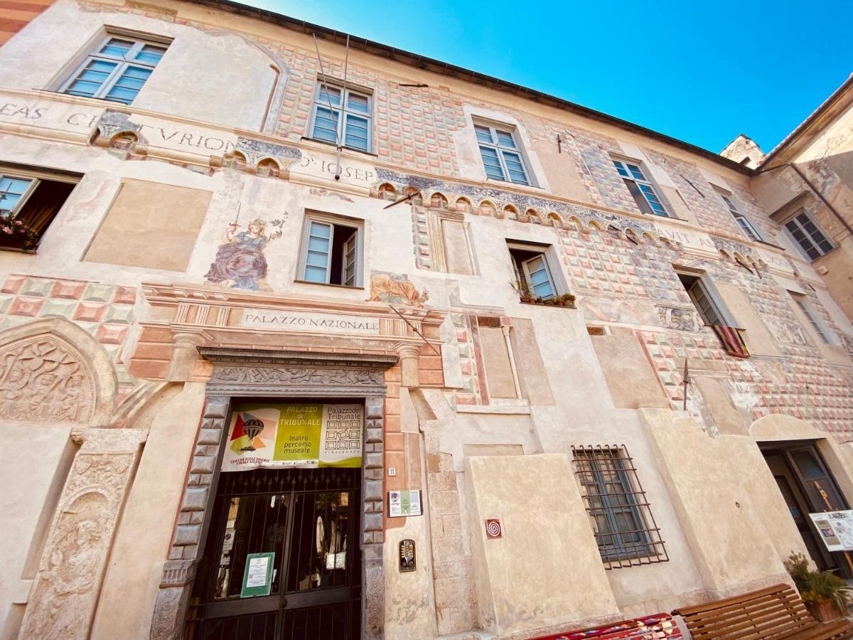 Vivi La Mia Liguria - Casa D'Arte E Vacanze - Big Apartment With Free Parking Finale Ligure Kültér fotó
